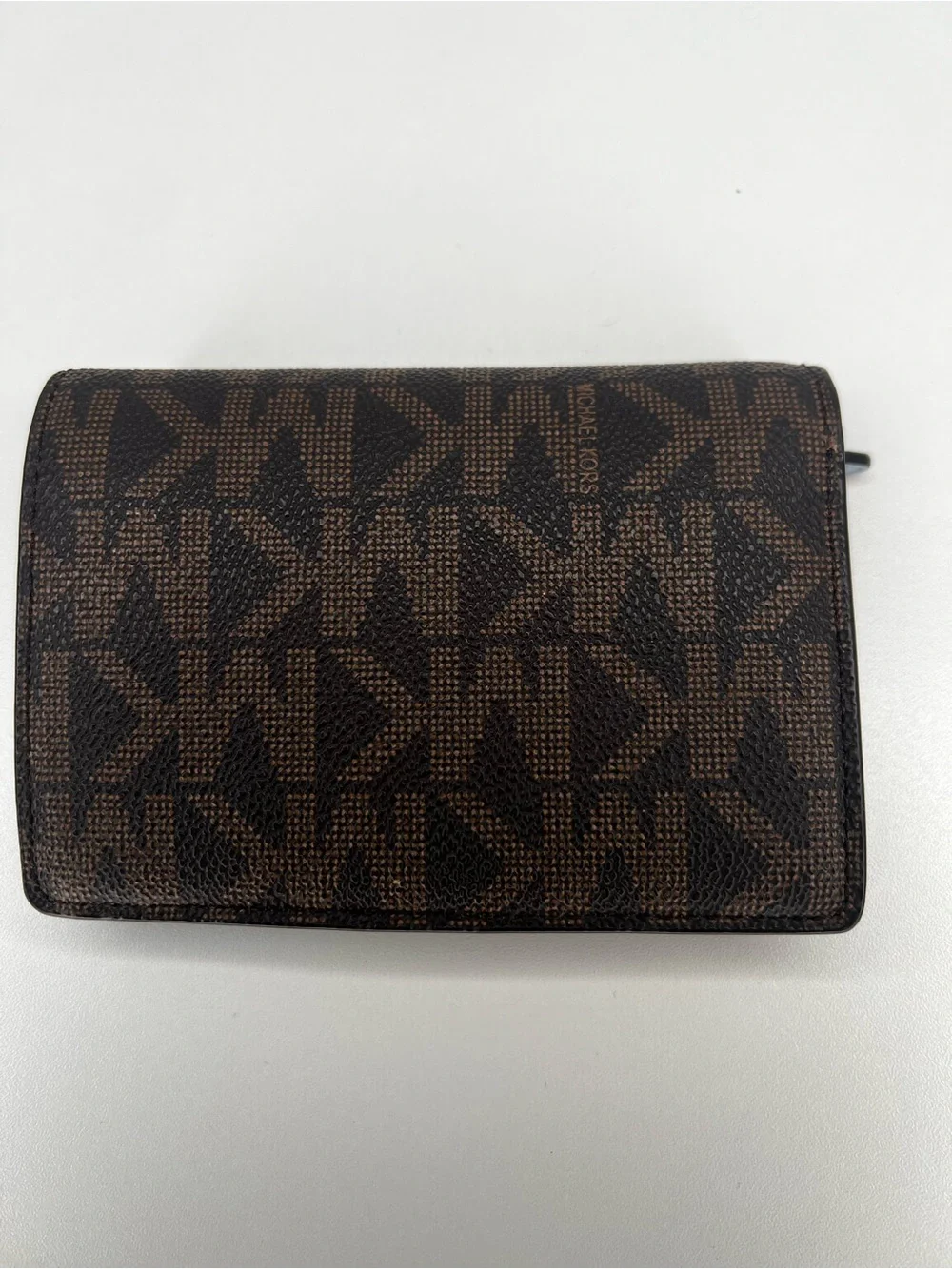 Michael Kors Jet Set Signature Brown MK PVC Bifold Wallet Gray Zip Coin EUC
